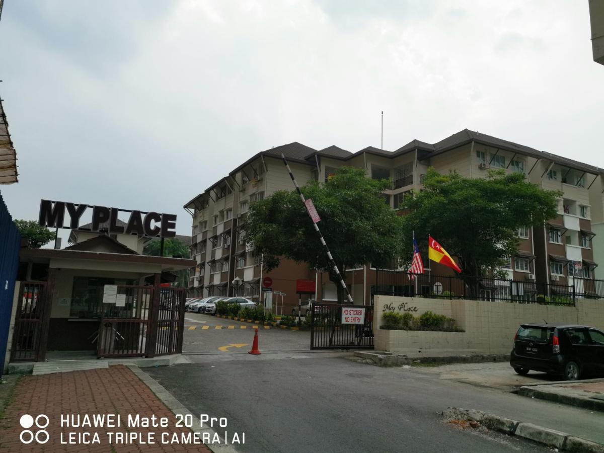 My Place Apartment Subang Jaya Exterior foto