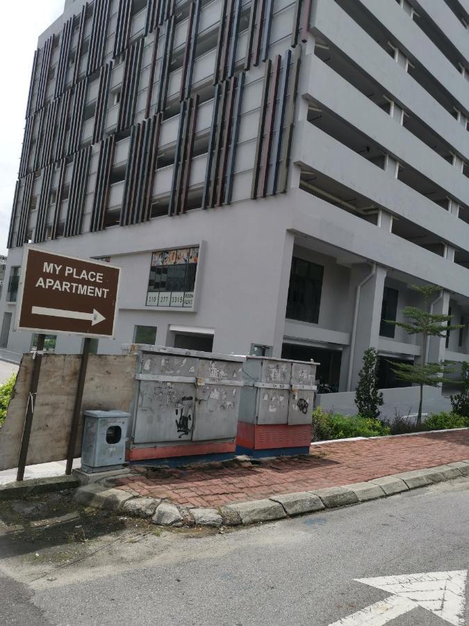 My Place Apartment Subang Jaya Exterior foto